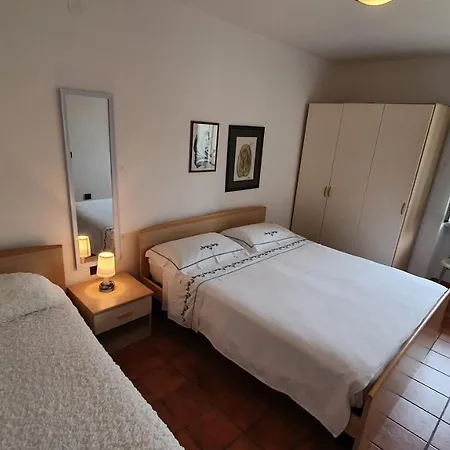 Apartament Queen Ernesta Iv. *